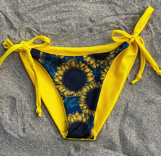 “Dancing in the Country” Sunflower Reversible Bottom